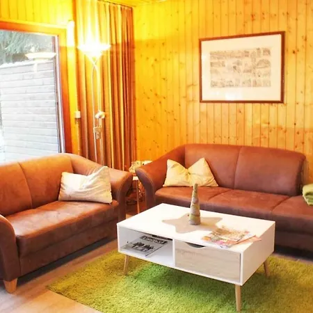 Ortheide 68 度假居 *